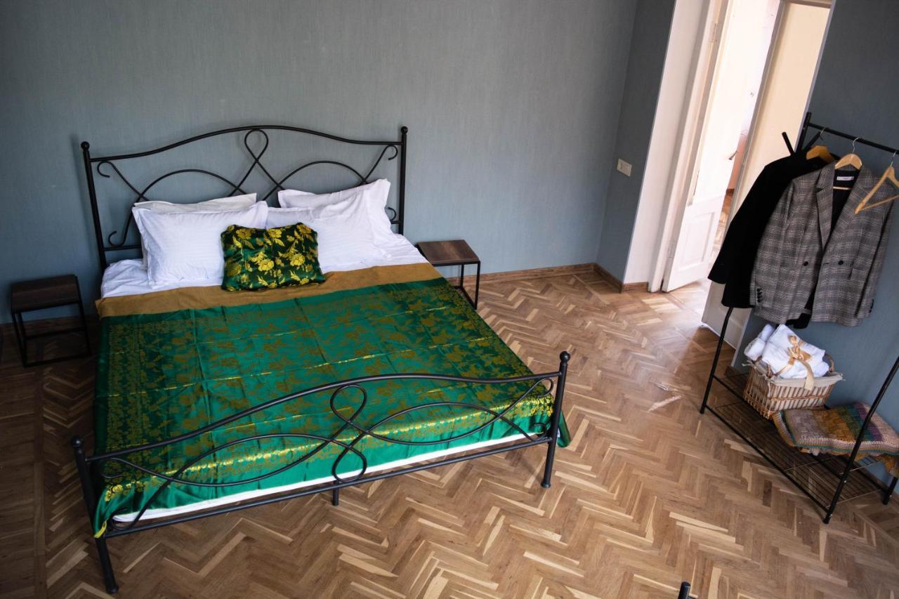Sunflower Hotel Tbiliszi Kültér fotó