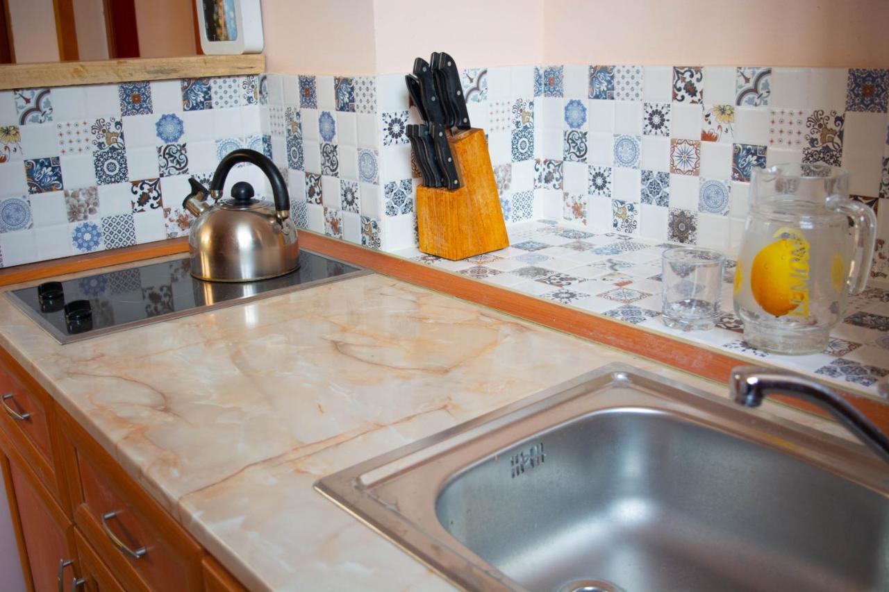 Sunflower Hotel Tbiliszi Kültér fotó