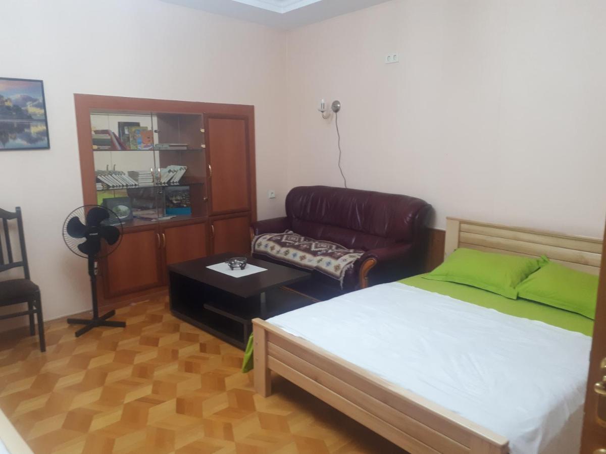 Sunflower Hotel Tbiliszi Kültér fotó